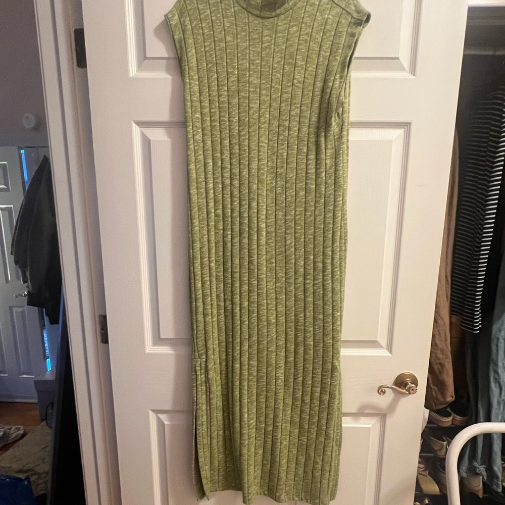 Green Ribbed Knit Dress